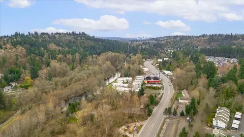 View/Area - 17426 Bothell Way NE #A302, Bothell, WA 98011 photo 1 of 2