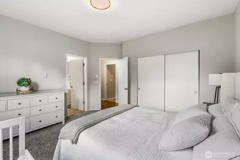 Bedroom - 25309 38th Ave E, Spanaway, WA 98387 photo 5 of 5