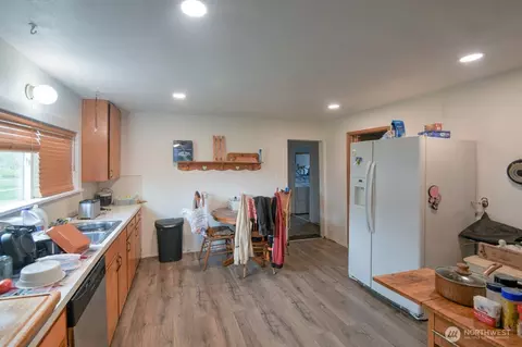 Kitchen - 242 Main St, Onalaska, WA 98570 photo 2 of 3
