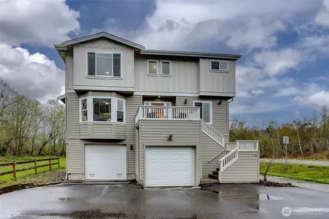 1120 156th Ave SE, Bellevue, WA 98007