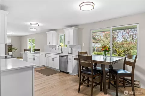 Kitchen - 10831 35th Ave SE, Everett, WA 98208 photo 1 of 5