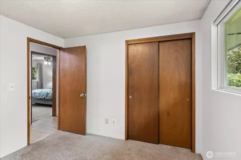 Bedroom - 10831 35th Ave SE, Everett, WA 98208 photo 7 of 7