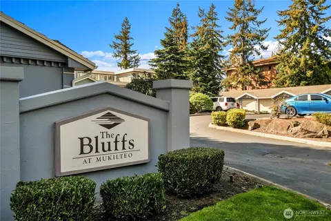 8260 53rd Ave W #207, Mukilteo, WA 98275