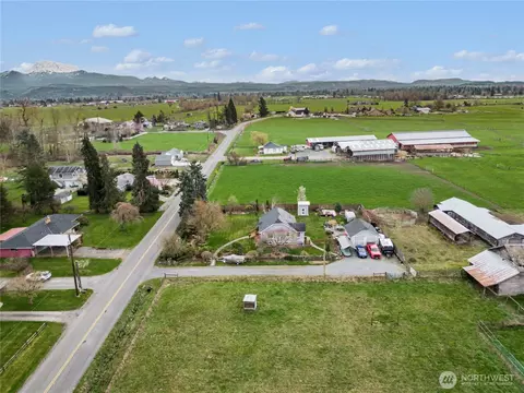View/Area - 44927 228th Ave SE, Enumclaw, WA 98022 photo 3 of 5