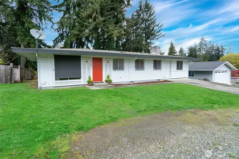 16220 SE 132nd St, Renton, WA 98059