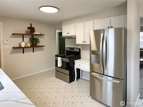 Kitchen - 611 E Joseph Ave, Spokane, WA 99208 photo 3 of 3