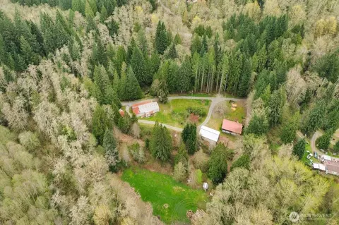 1120 Shaw Rd, Bellingham, WA 98229