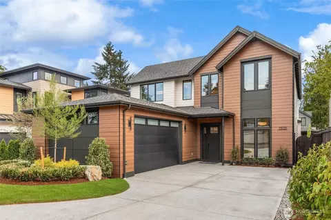 13121 NE 104th St, Kirkland, WA 98033