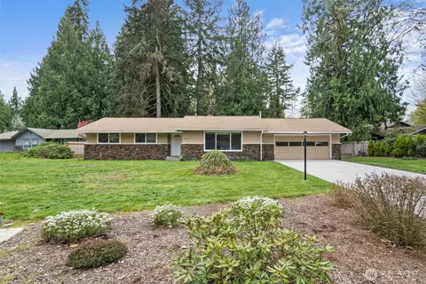 5023 Sheridan Dr SE, Lacey, WA 98503
