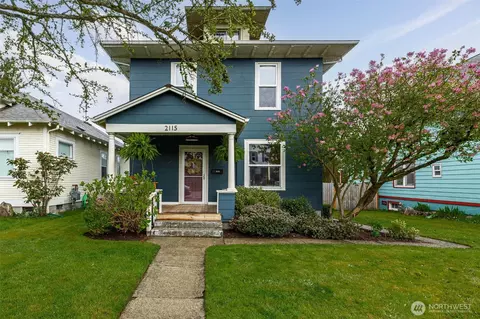 2115 Rockefeller Ave, Everett, WA 98201