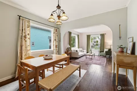 Dining - 2115 Rockefeller Ave, Everett, WA 98201 photo 3 of 3