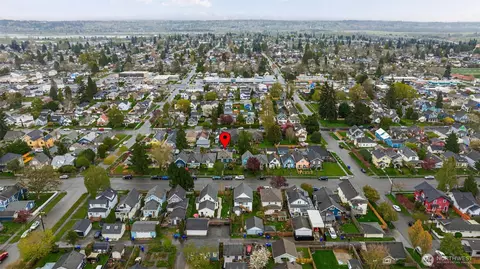 View/Area - 2115 Rockefeller Ave, Everett, WA 98201 photo 2 of 2