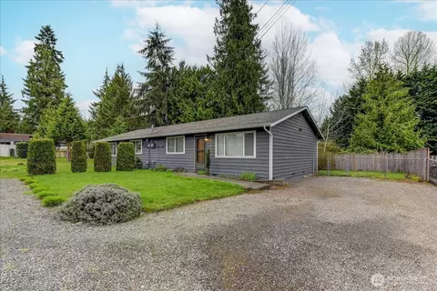 16231 E Shore Dr, Lynnwood, WA 98087