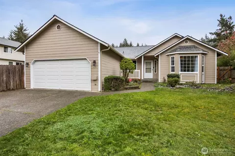 735 NE Marric Ct, Bremerton, WA 98311