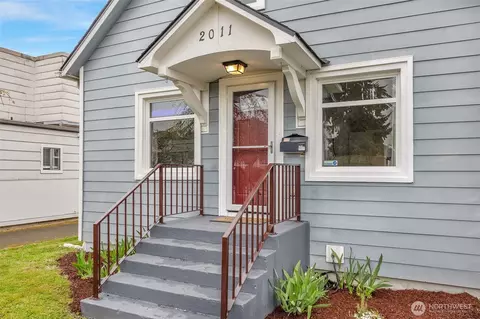 Other - 2011 Oakes Ave, Everett, WA 98201 photo 1 of 10