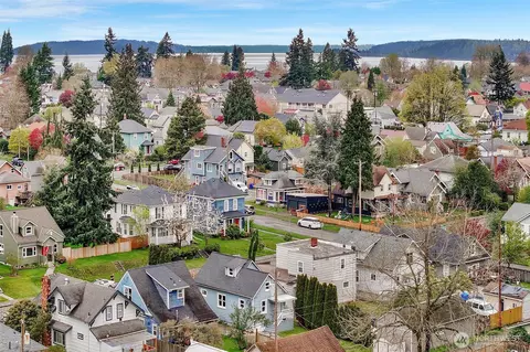 View/Area - 2011 Oakes Ave, Everett, WA 98201 photo 6 of 8
