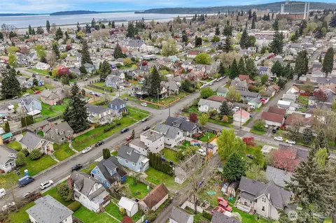 View/Area - 2011 Oakes Ave, Everett, WA 98201 photo 5 of 8