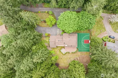 703 245th Pl NE, Sammamish, WA 98074
