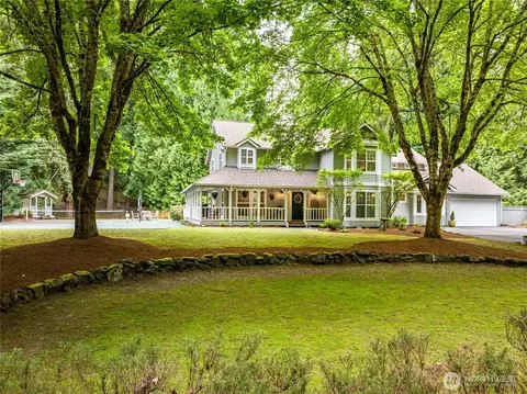703 245th Pl NE, Sammamish, WA 98074