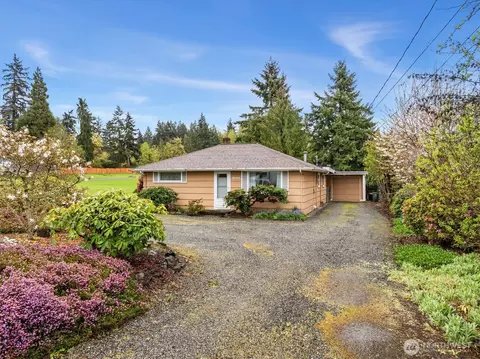 10424 36th St E, Edgewood, WA 98372