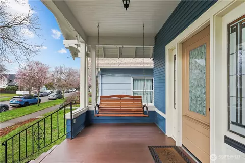 Exterior - 2221 Virginia, Everett, WA 98201 photo 10 of 11