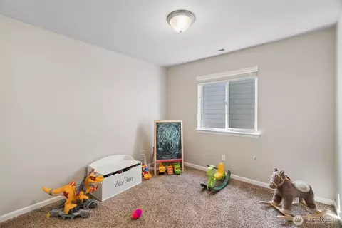 Bedroom - 20115 20th Ave E, Spanaway, WA 98387 photo 2 of 5