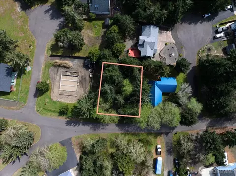 336 Lake Bay Loop SE, Ocean Shores, WA 98569