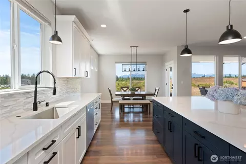 Kitchen - 381 E Benson Ridge Rd, Grapeview, WA 98546 photo 4 of 6
