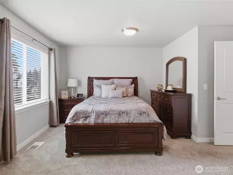 Bedroom - 16225 8th Ave E, Spanaway, WA 98387 photo 5 of 10
