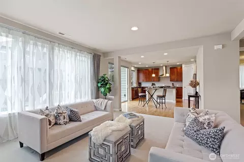 Living - 21614 36th Dr SE, Bothell, WA 98021 photo 2 of 7