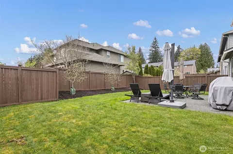 Exterior - 21614 36th Dr SE, Bothell, WA 98021 photo 5 of 6