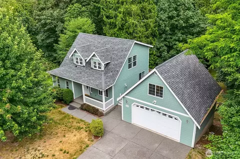 3193 Woods Rd E, Port Orchard, WA 98366