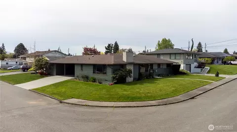 2222 Jade Ave, Everett, WA 98201