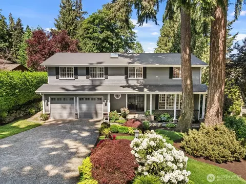 11000 SE 24th Pl, Bellevue, WA 98004