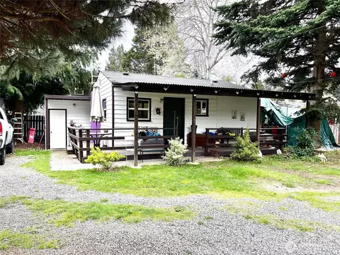 10030 30th Ave SW, Seattle, WA 98146