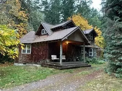 13214 SW 224th St, Vashon, WA 98070