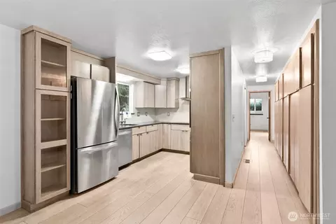 Entry Way - 371 Dungeness Mdws, Sequim, WA 98382 photo 1 of 1