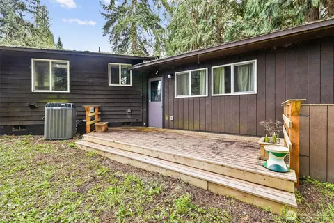 Exterior - 371 Dungeness Mdws, Sequim, WA 98382 photo 5 of 7