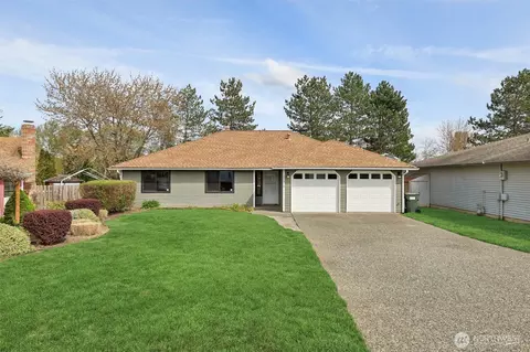 27310 126th Pl SE, Kent, WA 98030