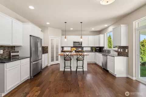 Kitchen - 20109 61st Ave Ct E, Spanaway, WA 98387 photo 1 of 4