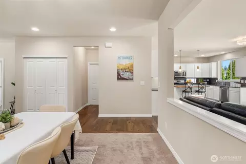 Entry Way - 20109 61st Ave Ct E, Spanaway, WA 98387 photo 3 of 4