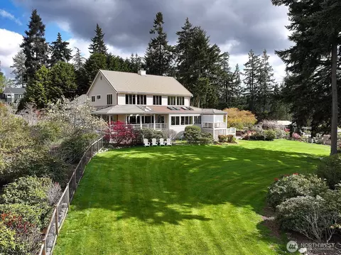 5741 Crow Haven Rd, Langley, WA 98260