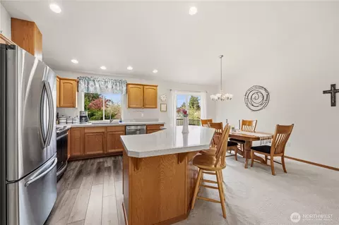 Kitchen - 9608 25th Dr SE, Everett, WA 98208 photo 3 of 3