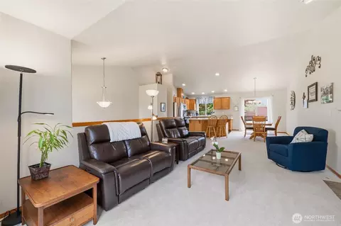 Other - 9608 25th Dr SE, Everett, WA 98208 photo 1 of 7