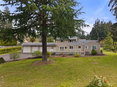 163 Wallace Rd, Chehalis, WA 98532