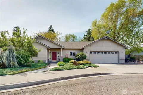 32 Parkwood Cir, Walla Walla, WA 99362