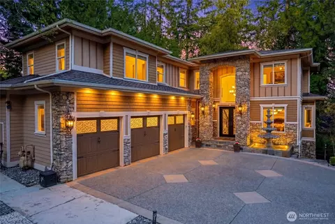 2727 101st Pl NE, Bellevue, WA 98004