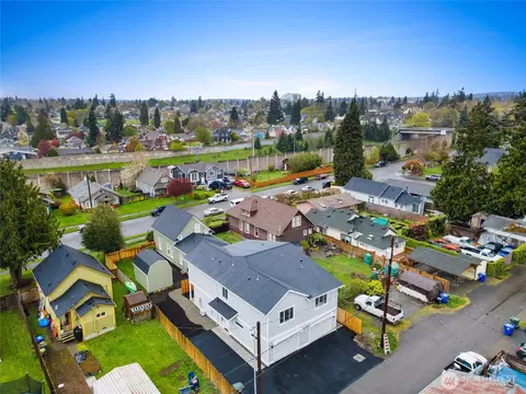 2417 Harrison Ave #C, Everett, WA 98201 photo 4