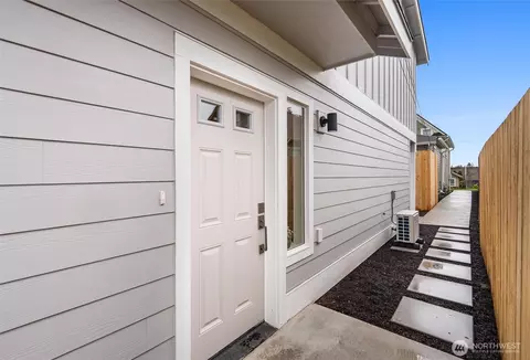 2417 Harrison Ave #C, Everett, WA 98201 photo 6