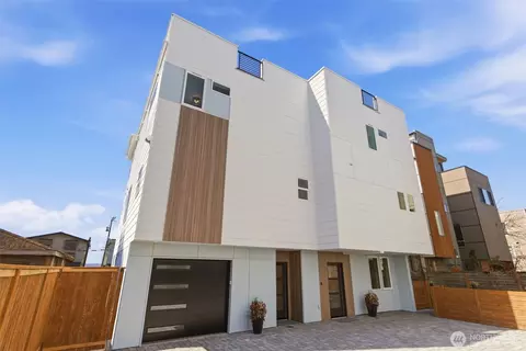 4113 Chilberg Ave SW #D, Seattle, WA 98116